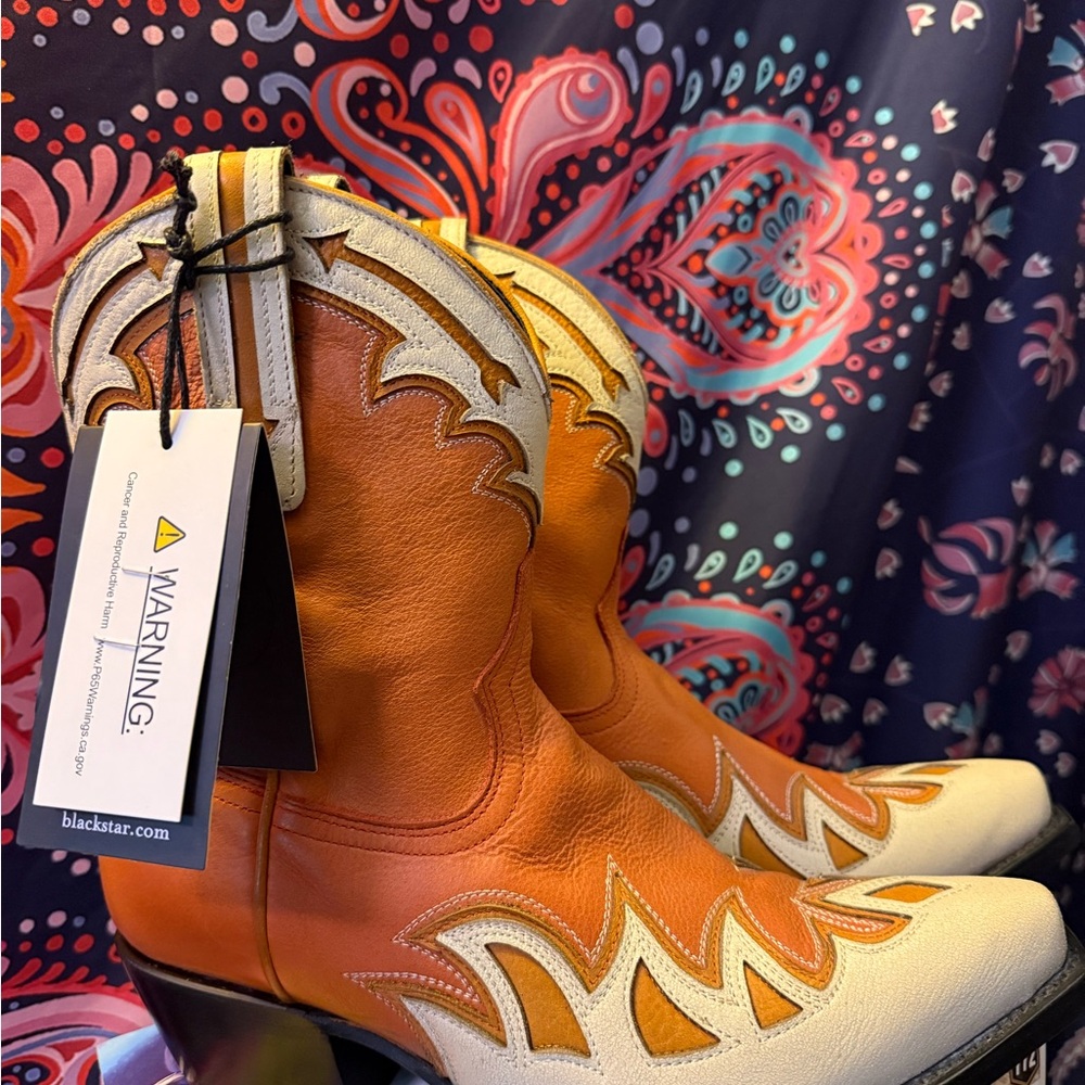 Black Star Women's Orange and Cream Heeled Boots
